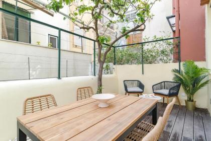 Casa Boma Lisboa - Modern and Stylish Apartment with Private Terrace - Lapa IV - image 1