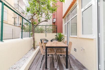 Casa Boma Lisboa - Modern and Stylish Apartment with Private Terrace - Lapa IV - image 7