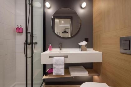 Moxy Lisboa Oriente - image 14