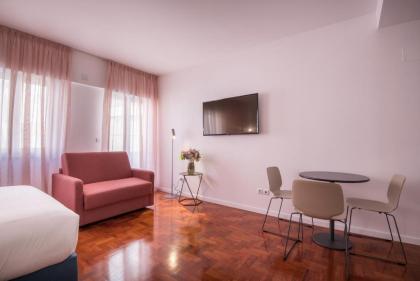 Lisbon Serviced Apartments - Campos - image 10