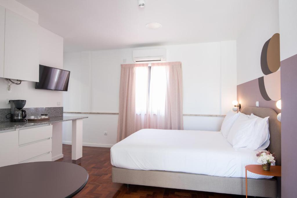 Lisbon Serviced Apartments - Campos - image 4