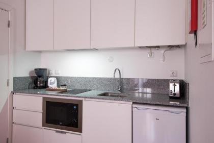 Lisbon Serviced Apartments - Campos - image 9