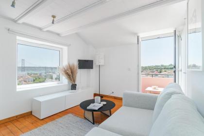 Casa Boma Lisboa - Unique Apartment With Private Balcony And Panoramic Bridge View - Alcantara IV - image 15