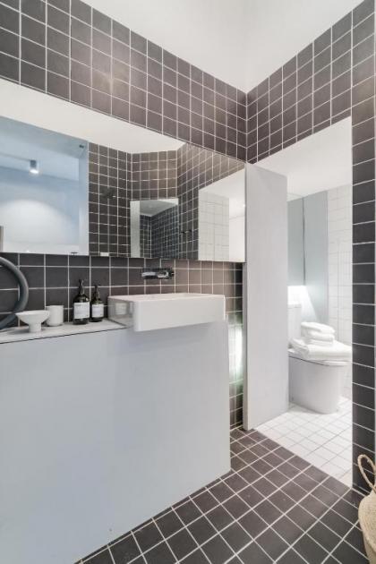 CASA BOMA LISBOA - DUPLEX APARTMENT IN THE HEART OF LISBON - ARROIOS I - image 19