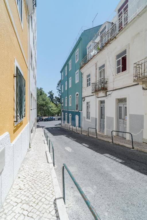 CASA BOMA LISBOA - DUPLEX APARTMENT IN THE HEART OF LISBON - ARROIOS I - image 2