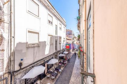 GuestReady - Fantastic 3BR Apt with Big Patio Bairro Alto - image 19