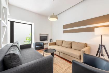 GuestReady - Fantastic 3BR Apt with Big Patio Bairro Alto - image 3