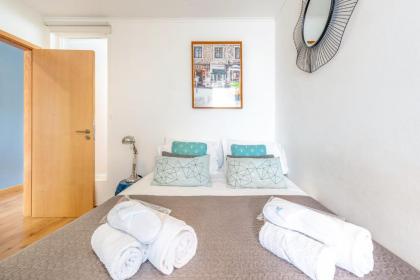 Apartment Porta de Alfama for up to 6 guests! - image 19